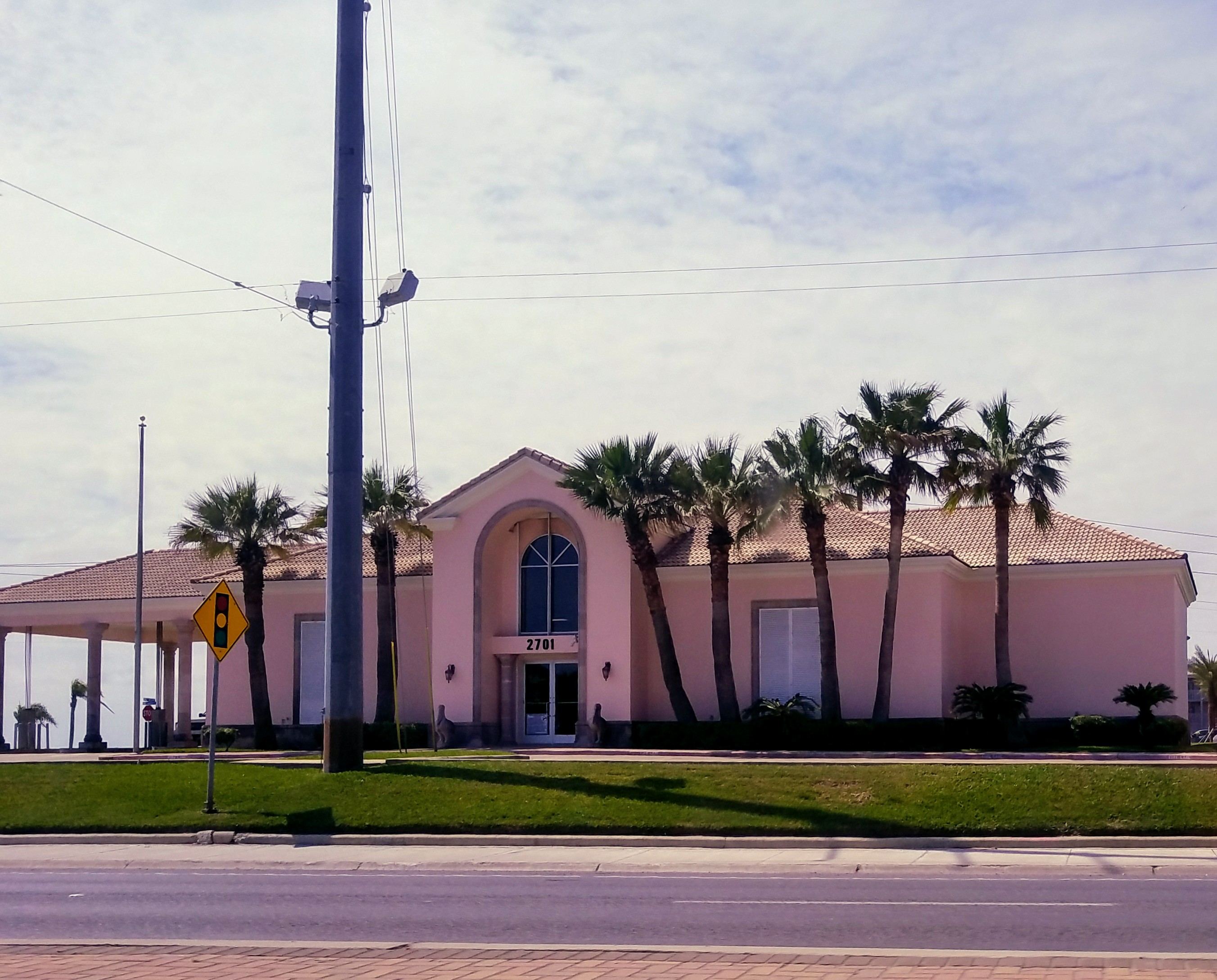 First Community Bank 01