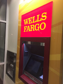 Wells Fargo Bank 02