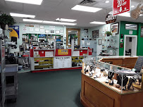 Walt's Pawn & Jewelry Buyer 01
