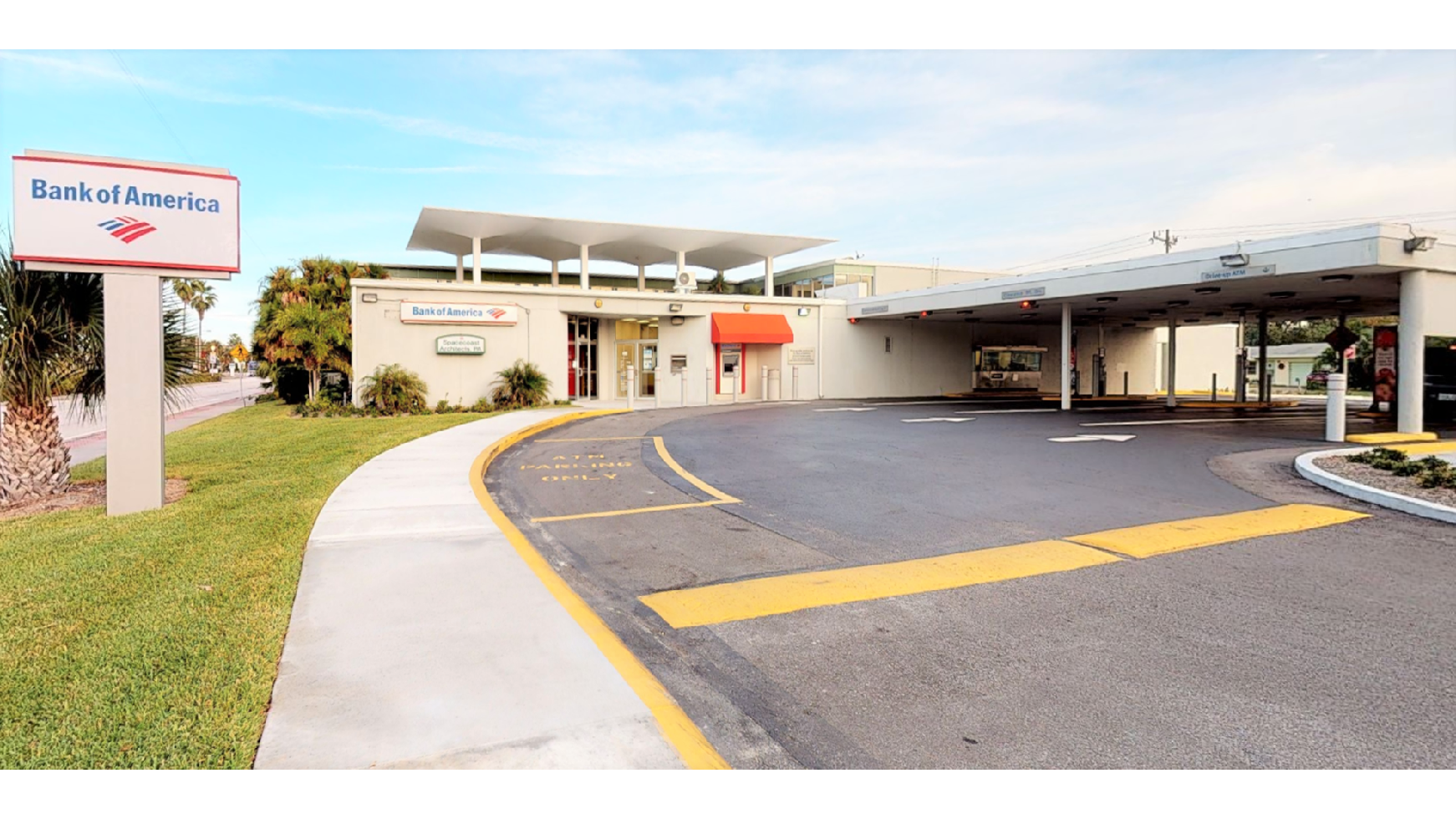 Bank of America (with Drive-thru ATM) 01