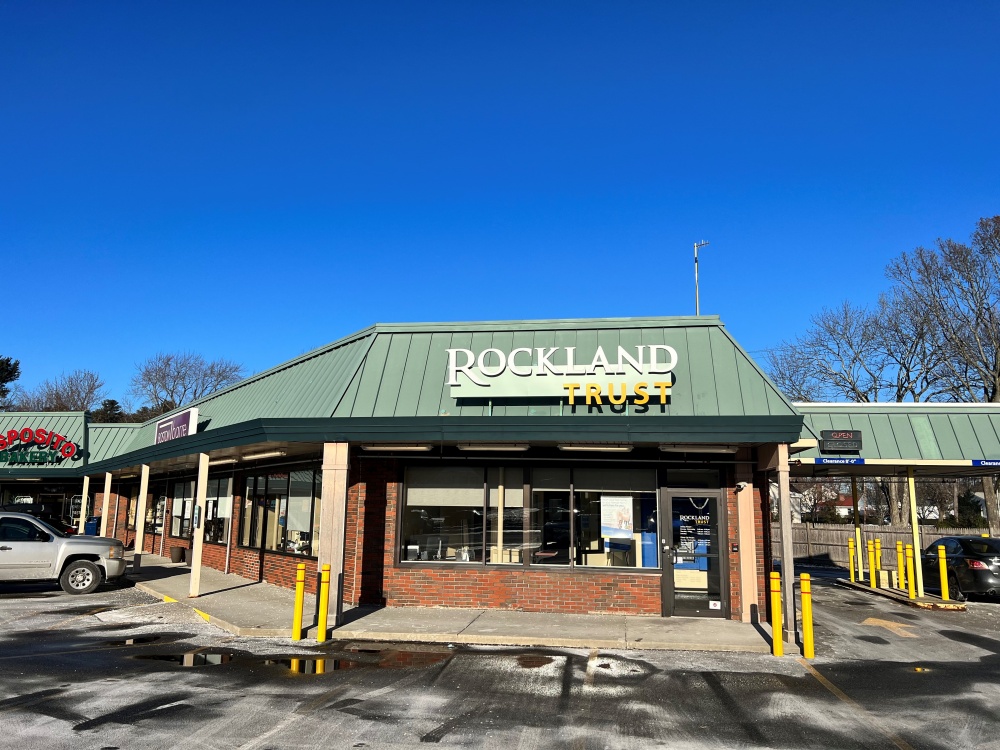 Rockland Trust Bank 01