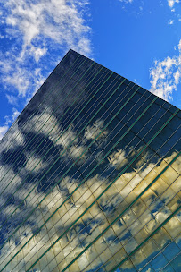 Charles Schwab 01