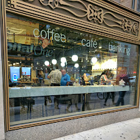 Capital One Café 01