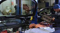 Acura Service Department 01