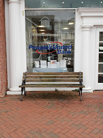 People's United Bank 01
