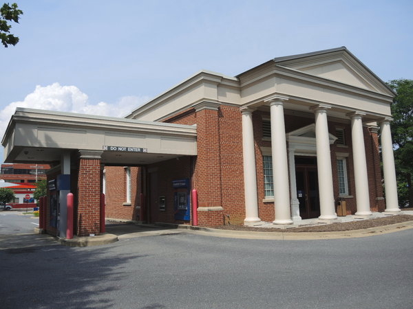 Capital One Bank 01