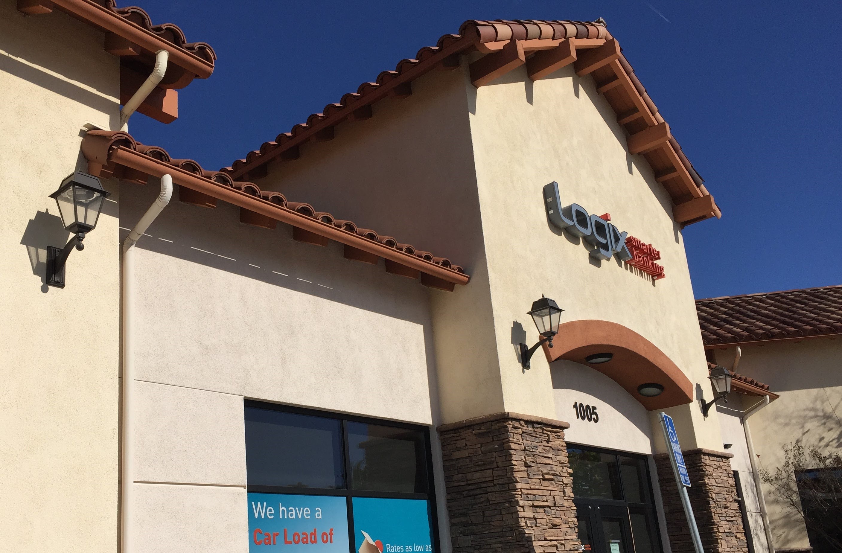 Logix - Newbury Park Branch 01