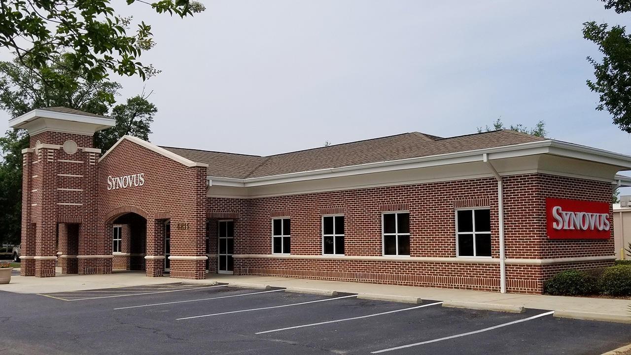 Synovus Bank 01