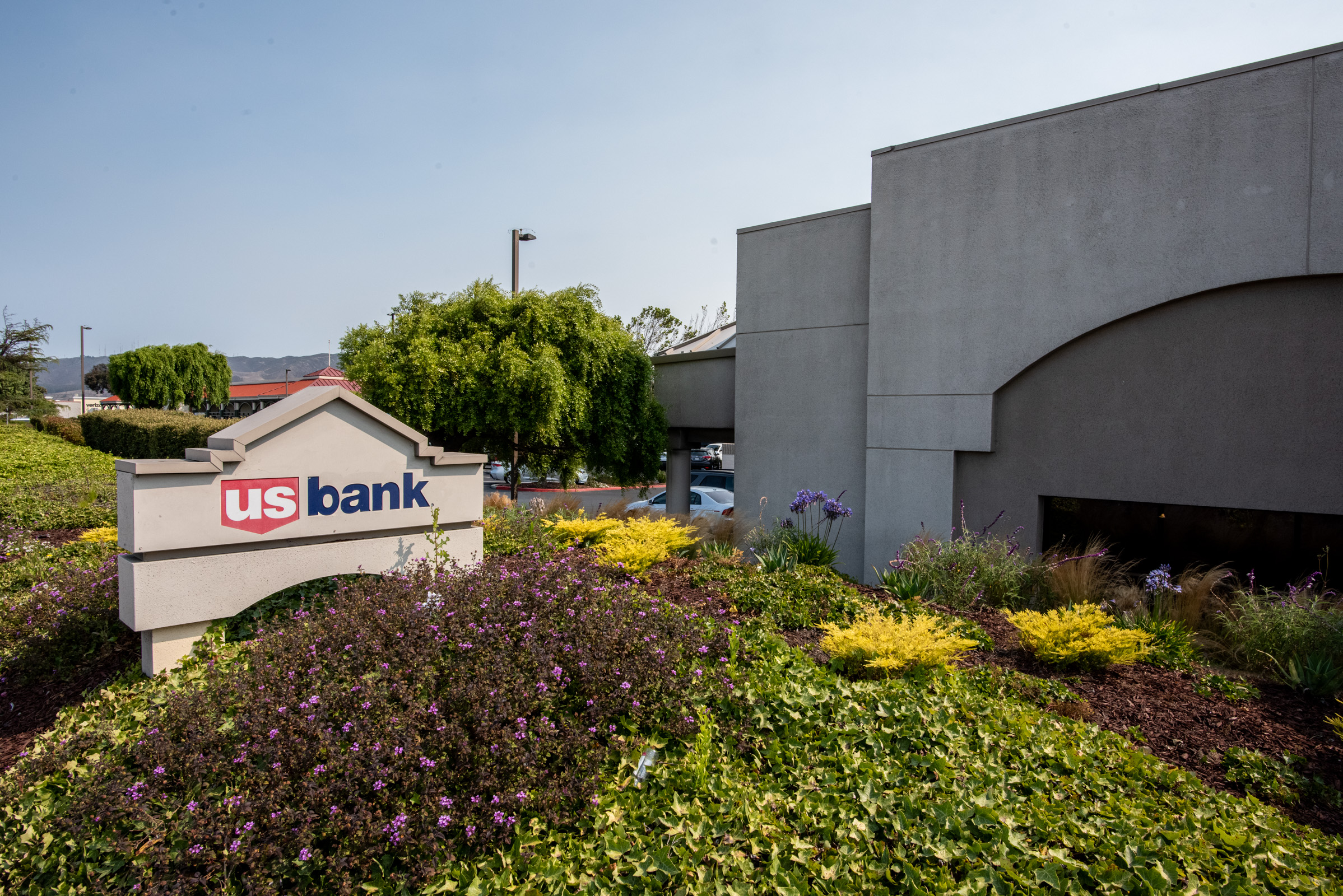 U.S. Bank Branch 01