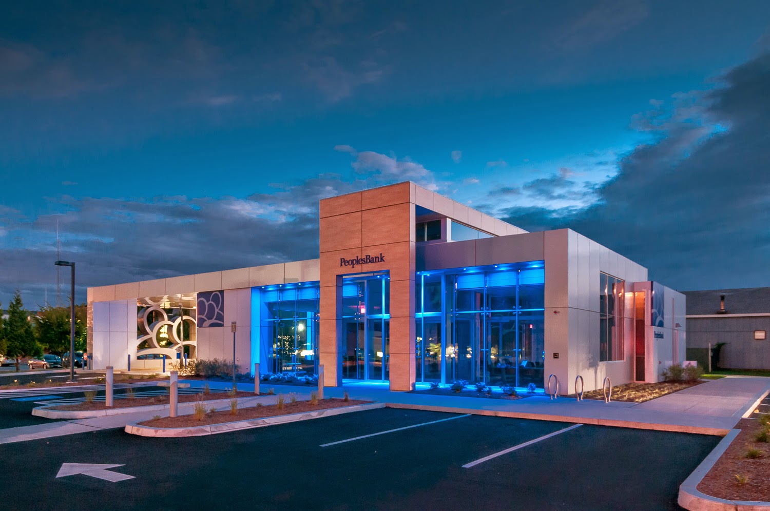 PeoplesBank Banking Center & VideoBankerITM 01