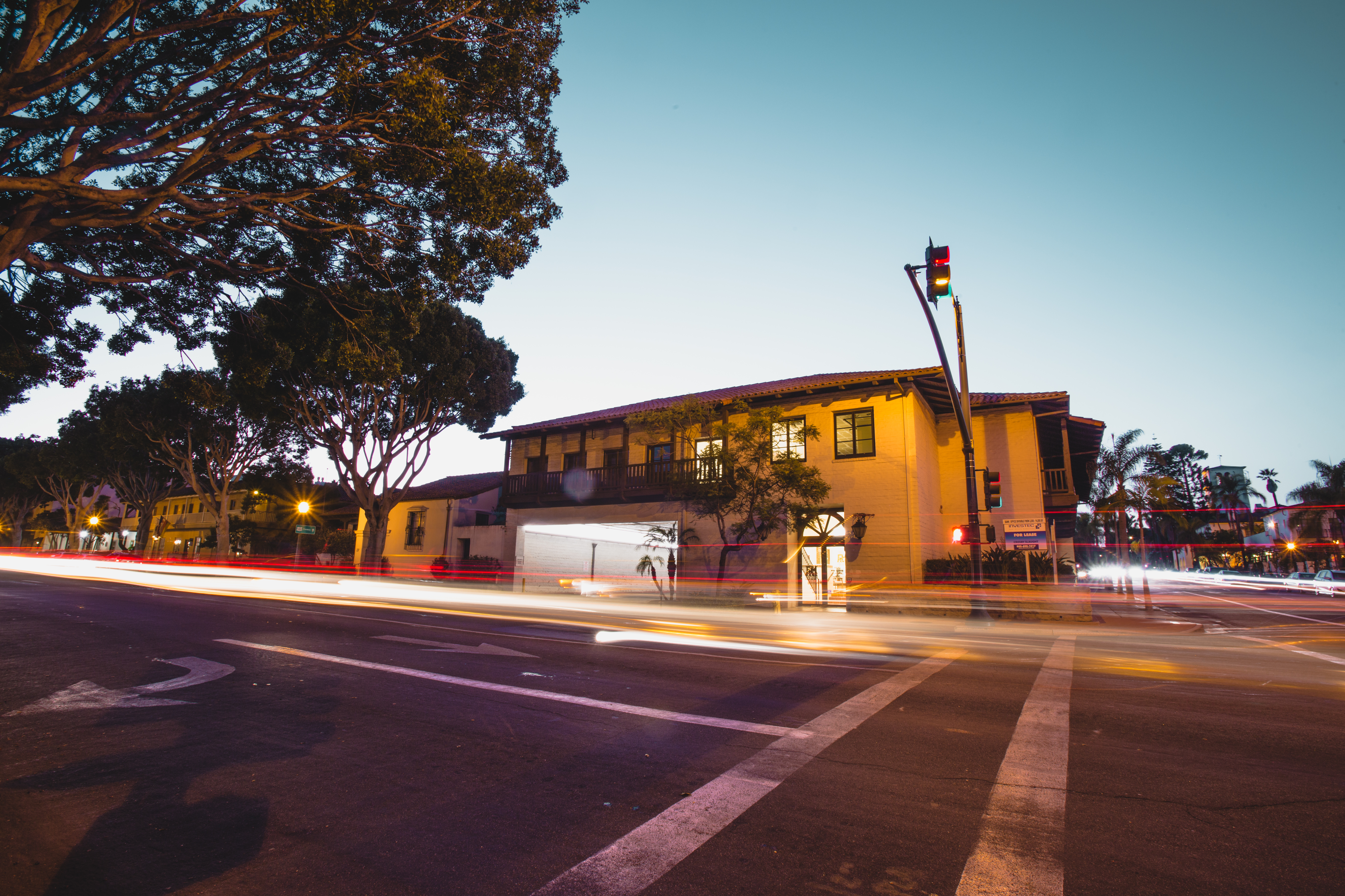 Farmers & Merchants Bank 01