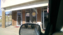 B & B Sporting Goods and Pawn 01