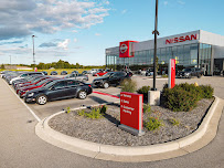Russ Darrow Nissan of West Bend 01