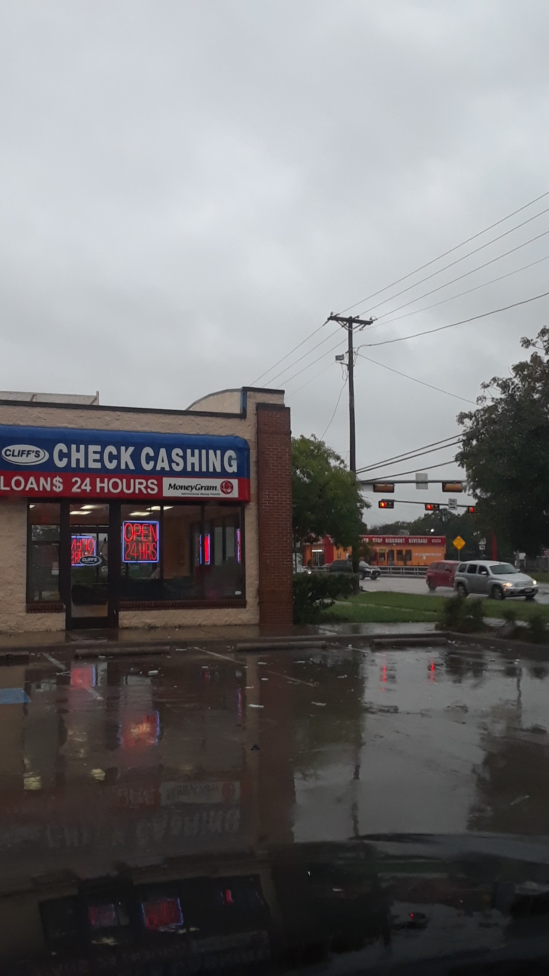 Cliff's Check Cashing #18 01