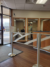 Bank of America (Drive-thru Service Only) 03
