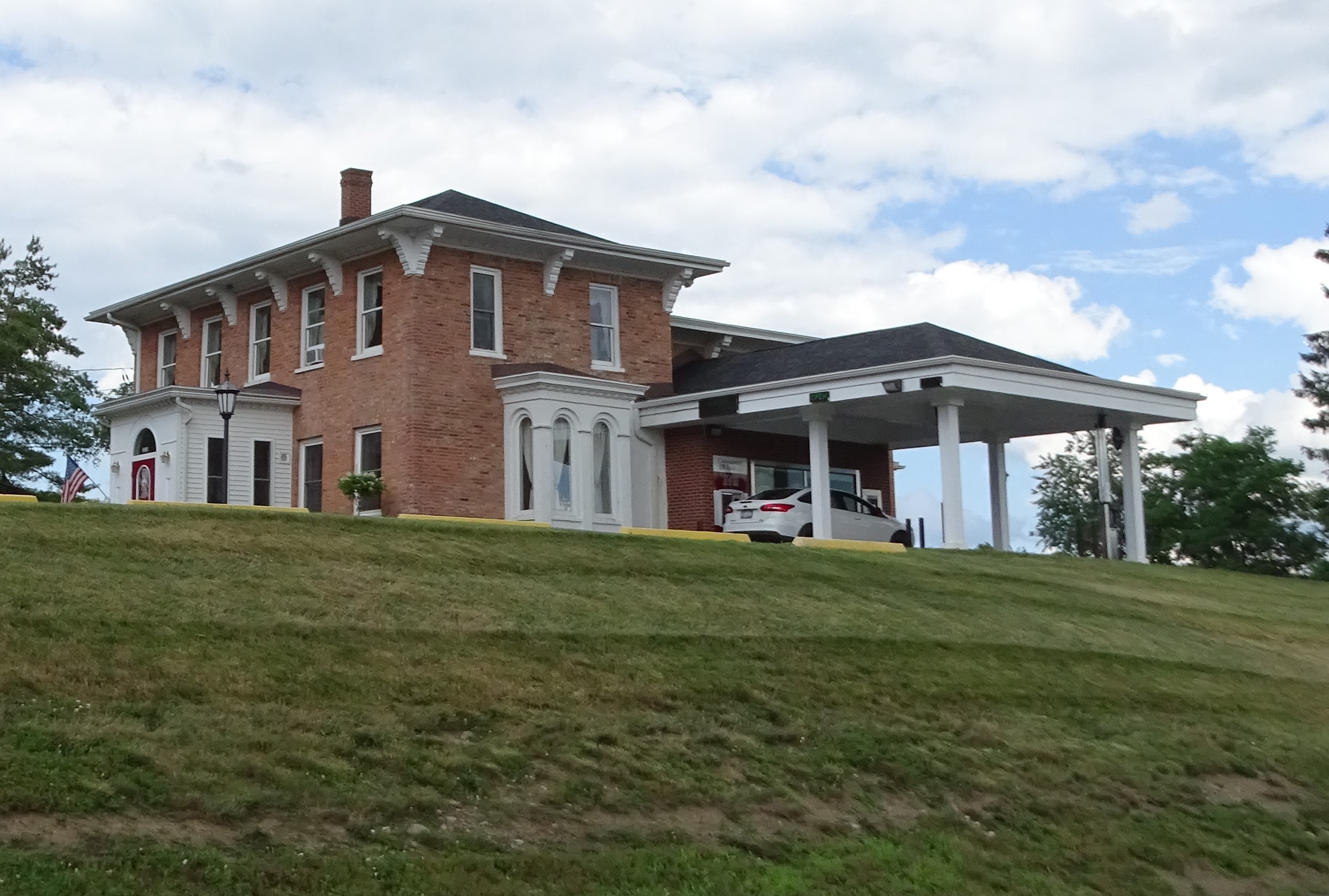 Community Bank, N.A. 01