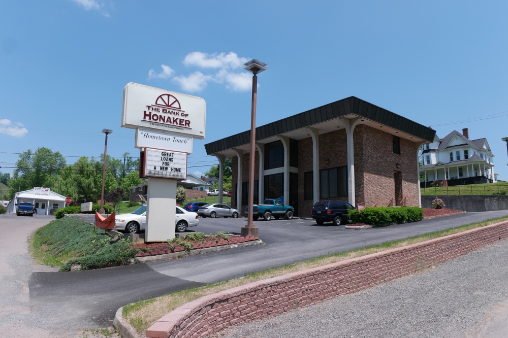 The Bank of Honaker 01