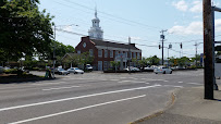 Bank of America (with Drive-thru ATM) 02