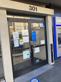 Chase Bank 04