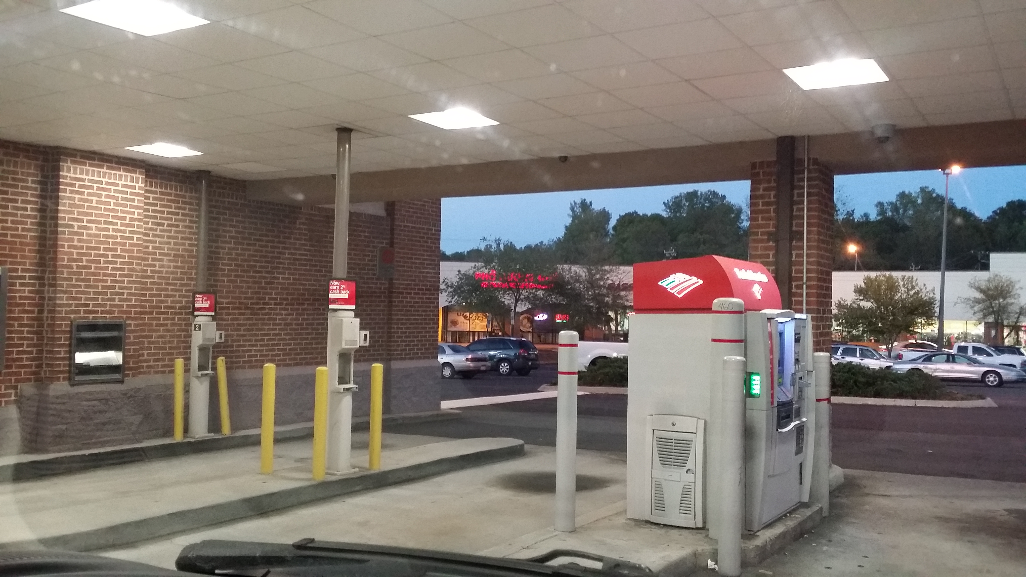 Bank of America (with Drive-thru services) 01