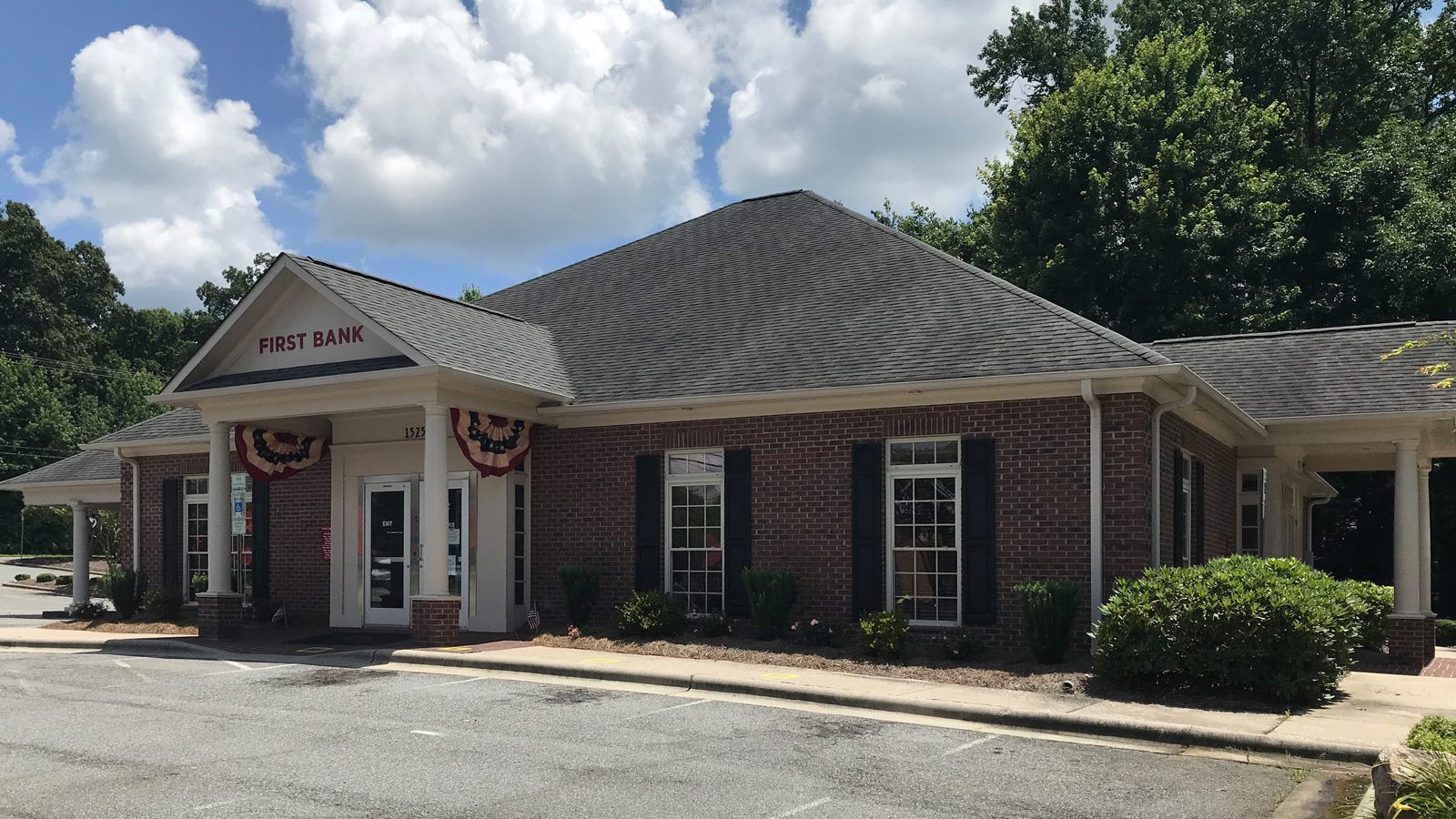 First Bank - Salisbury, NC 01