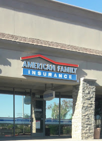Angela Williams American Family Insurance 04