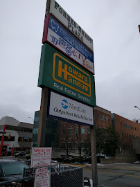 Howard Hanna Squirrel Hill 03