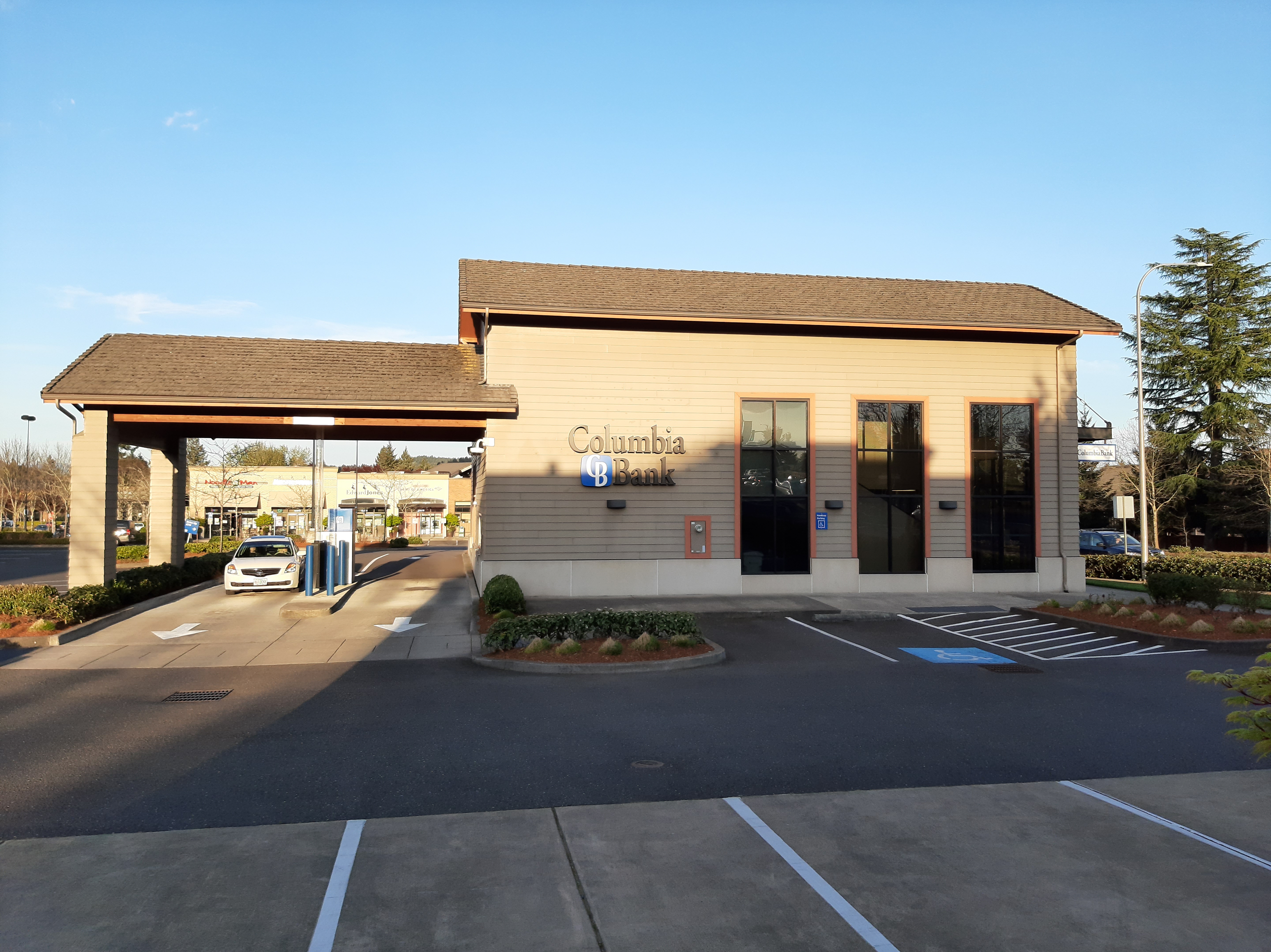 Columbia Bank 01