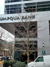 Umpqua Bank 02