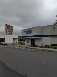 Fifth Third Bank & ATM 04