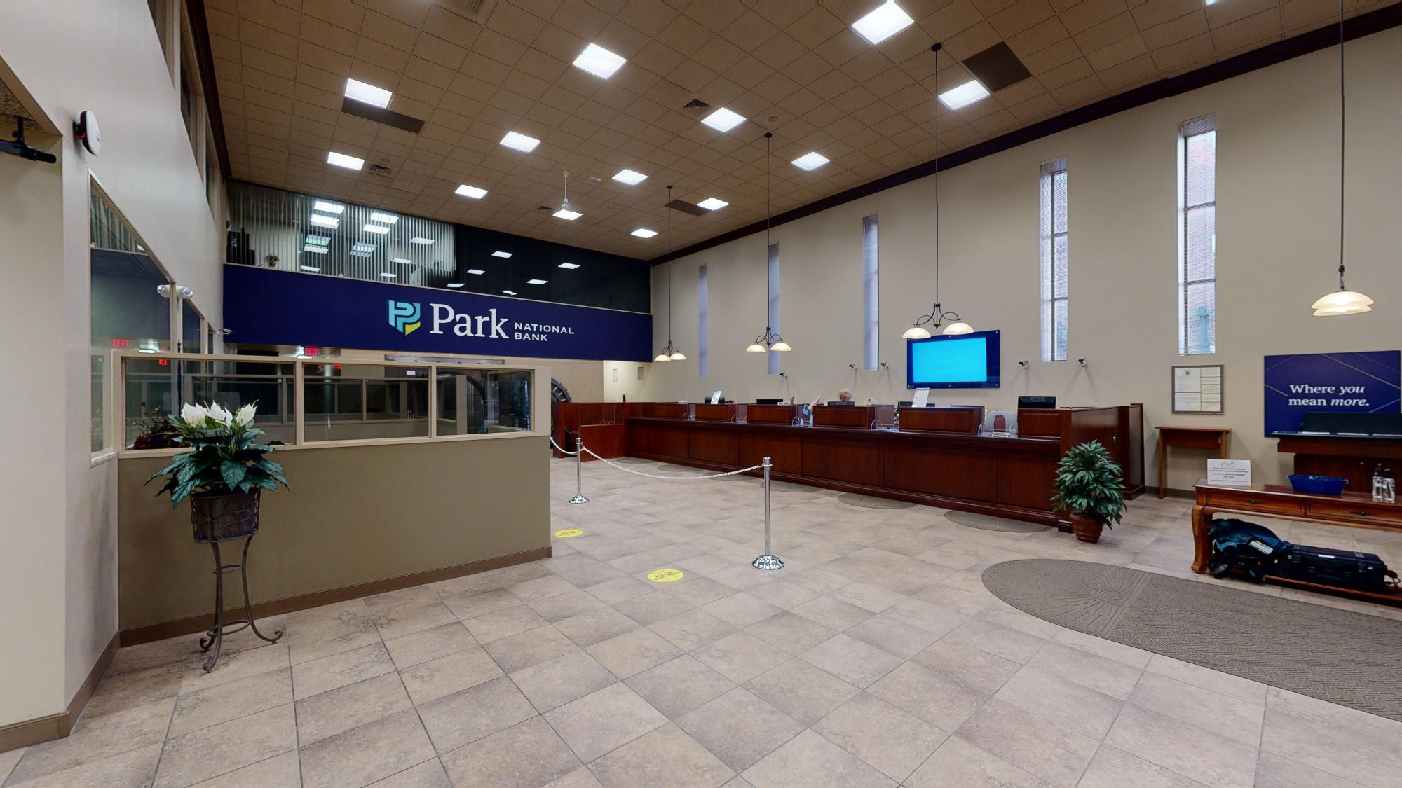 Park National Bank: Greenville Downtown Office 01