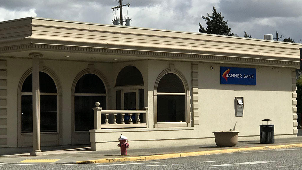 Banner Bank 01