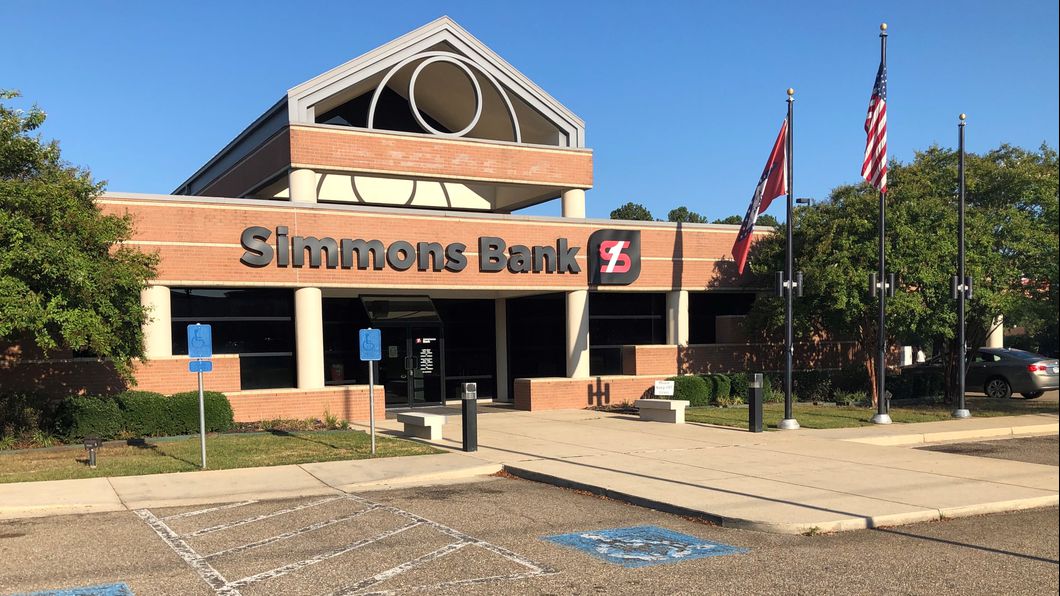Simmons Bank 01