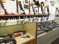 Family Pawn 03