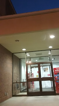 Bank of America (with Drive-thru ATM) 04
