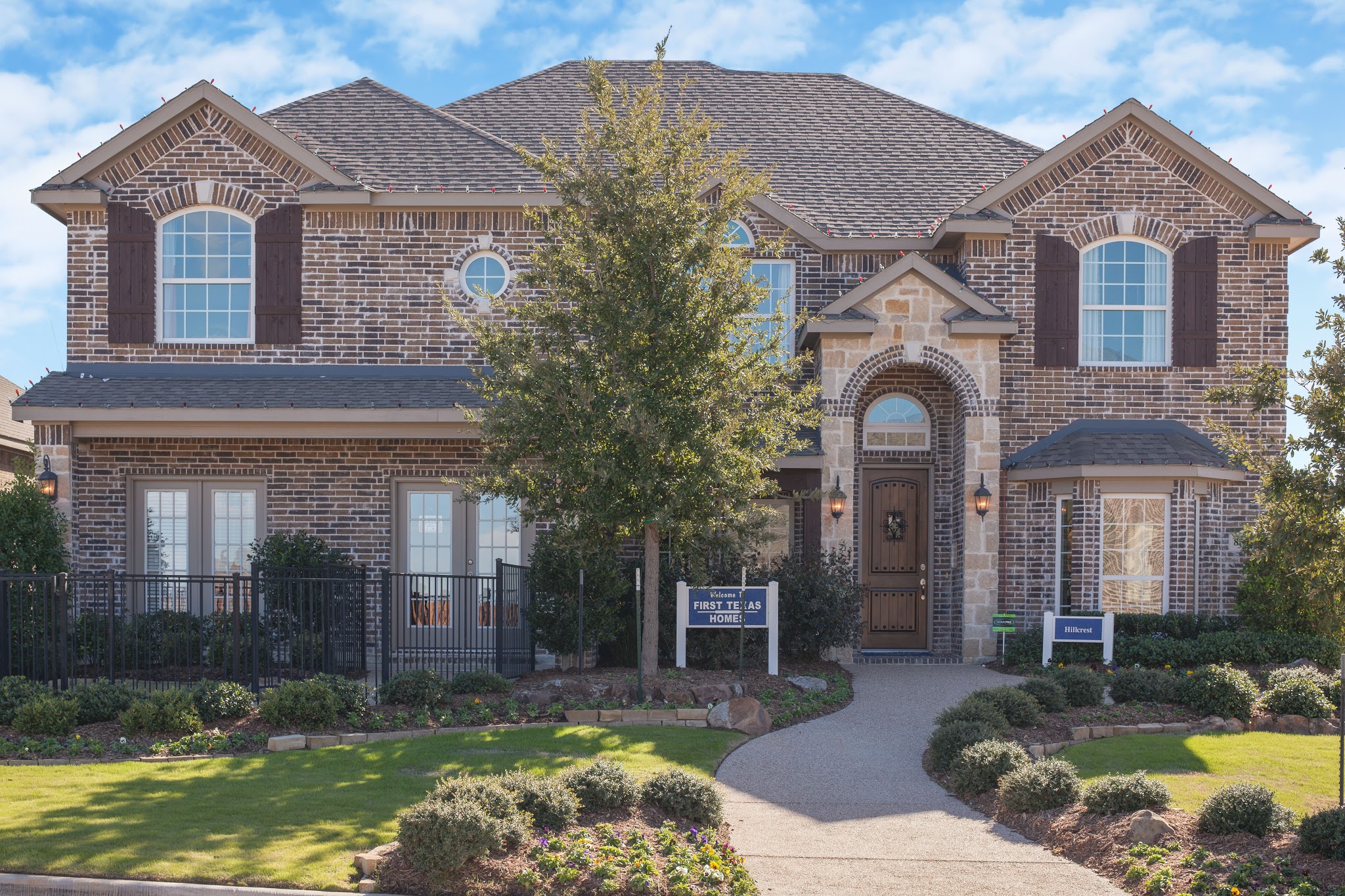 First Texas Homes - Llano Springs 01