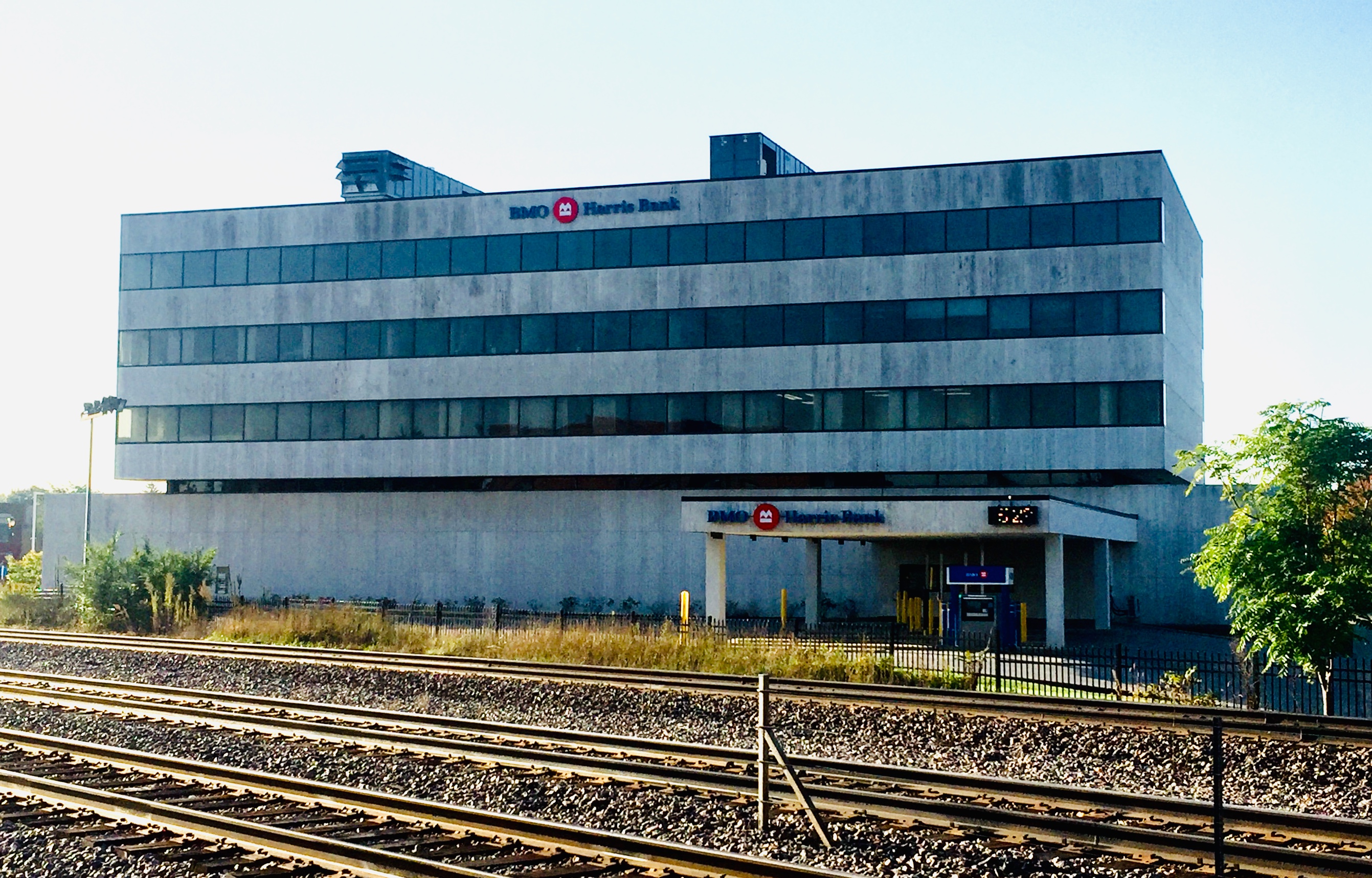 BMO Harris Bank 01