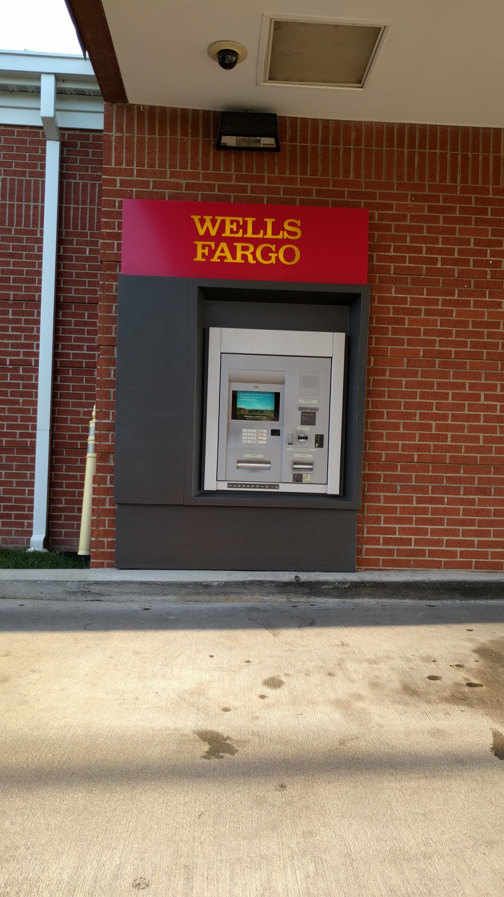 Wells Fargo Bank 01