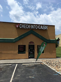 Check Into Cash 01