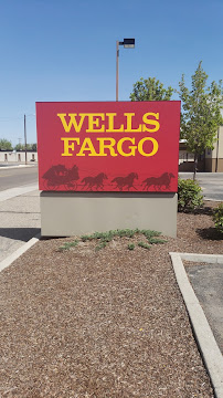 Wells Fargo Bank 02