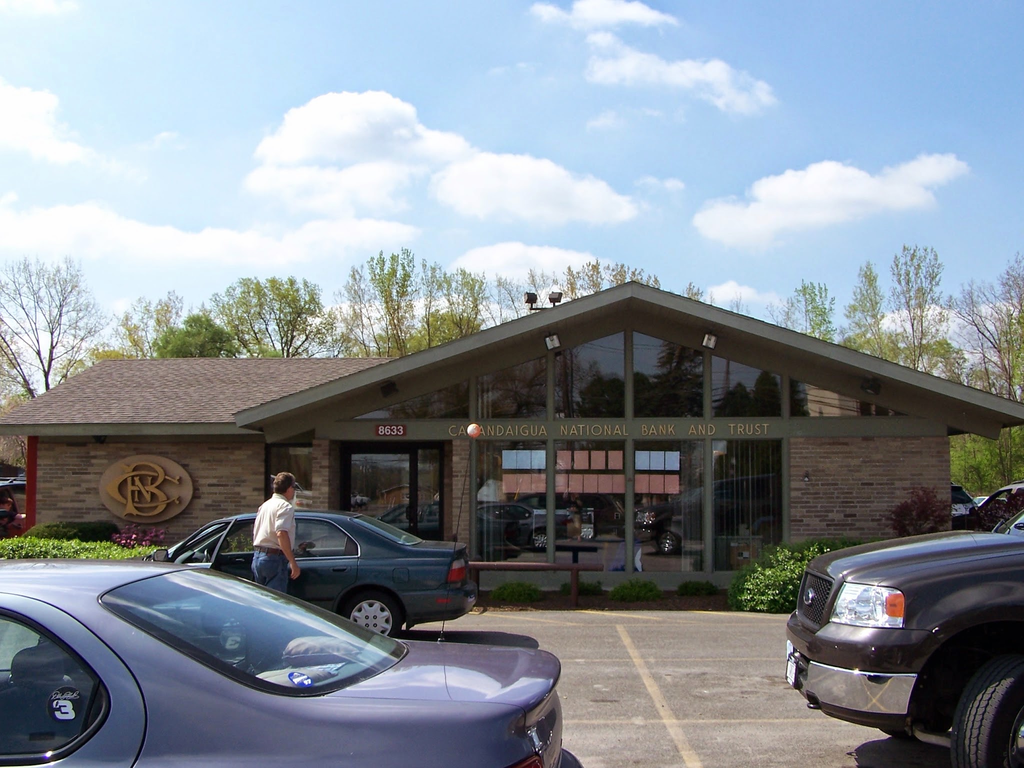 Canandaigua National Bank & Trust 01