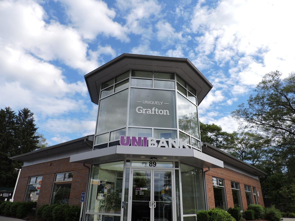 UniBank 01