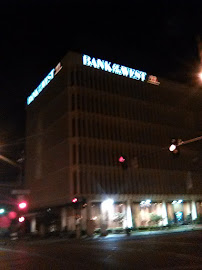 Bank of the West 02