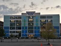 Republic Plaza 02