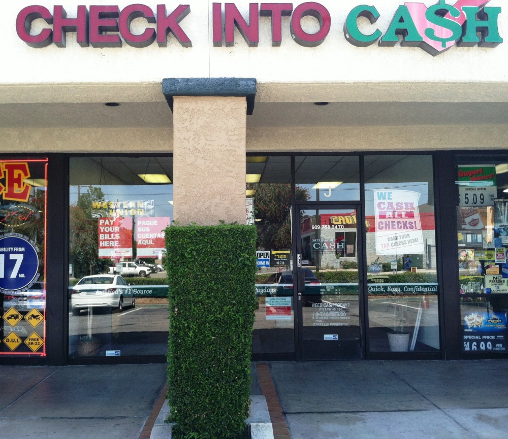 Check Into Cash 01