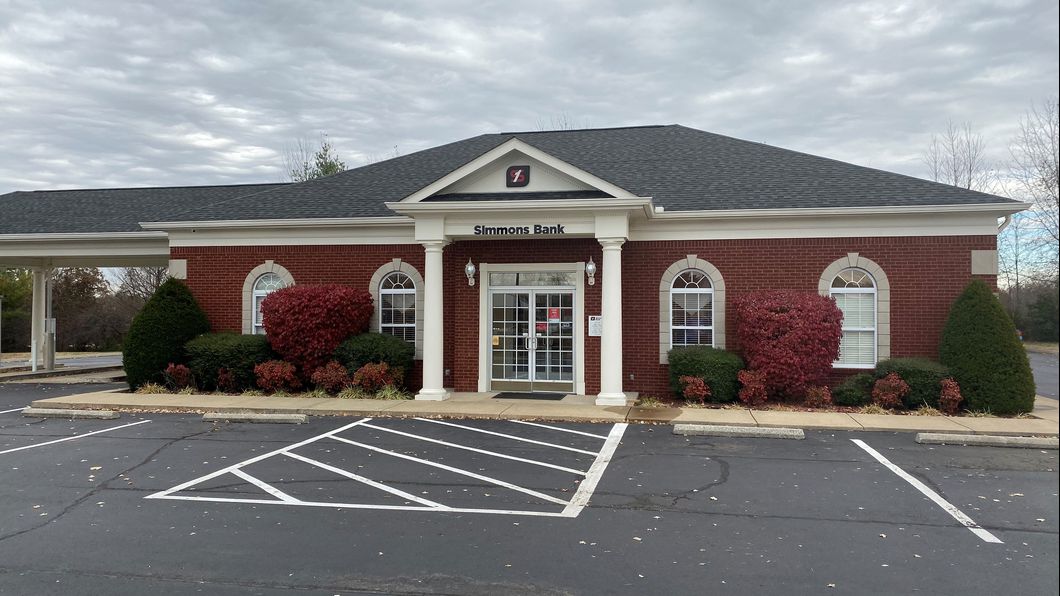 Simmons Bank 01