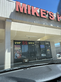 Mike's Pawn Shop 03