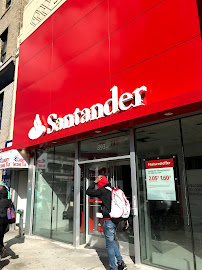Santander Bank Branch 04