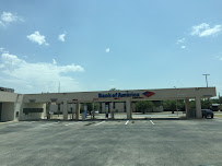 Bank of America (with Drive-thru ATM) 04