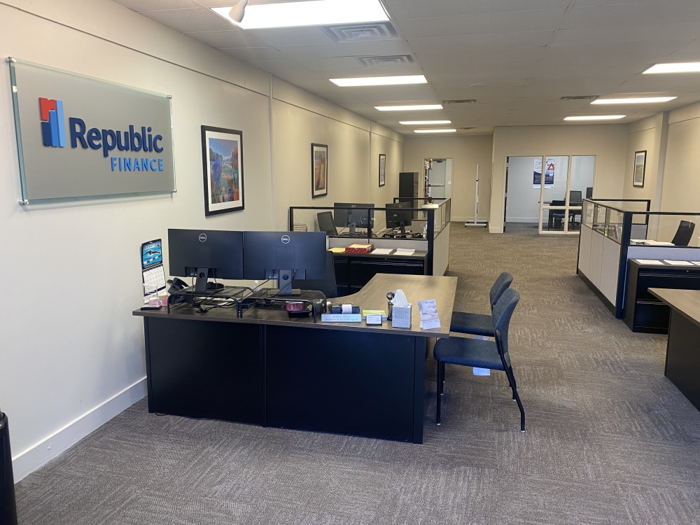 Republic Finance 01